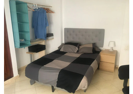 Mieszkanie do wynajęcia - Carrer de la Barcelonina Valencia, Hiszpania, 120 m², 524 USD (2190 PLN), NET-93093601