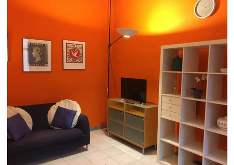 Mieszkanie do wynajęcia - Via Genova Turin, Włochy, 36 m², 811 USD (3194 PLN), NET-93224451