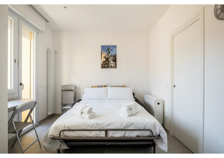 Mieszkanie do wynajęcia - Galleria del Reno Bologna, Włochy, 36 m², 1514 USD (5965 PLN), NET-93439779