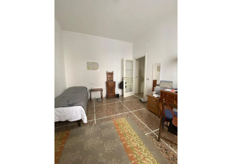 Mieszkanie do wynajęcia - Viale delle Provincie Rome, Włochy, 75 m², 696 USD (2909 PLN), NET-93614101