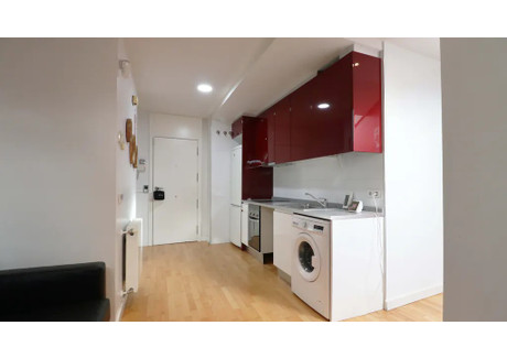 Mieszkanie do wynajęcia - Calle de la Pasa Madrid, Hiszpania, 45 m², 1558 USD (6390 PLN), NET-93615781