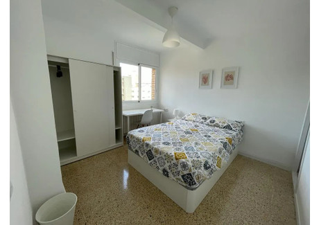 Mieszkanie do wynajęcia - Avinguda del Jordà Barcelona, Hiszpania, 80 m², 576 USD (2354 PLN), NET-93615824