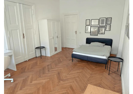 Mieszkanie do wynajęcia - Paul-Lincke-Ufer Berlin, Niemcy, 100 m², 1106 USD (4247 PLN), NET-93777532