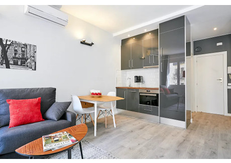 Mieszkanie do wynajęcia - Carrer de Marià Aguiló Barcelona, Hiszpania, 35 m², 1727 USD (6959 PLN), NET-93817914