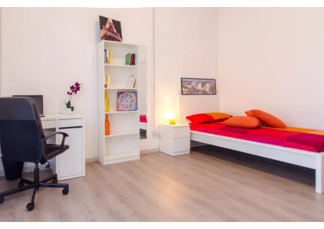 Mieszkanie do wynajęcia - Piazza Tancredi Galimberti Turin, Włochy, 16 m², 552 USD (2224 PLN), NET-93818135