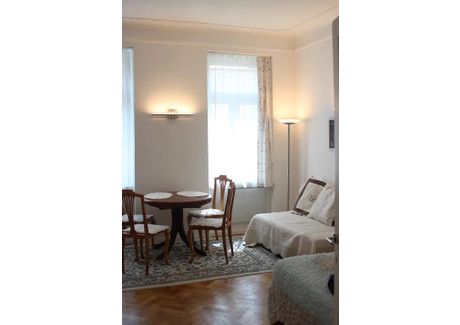 Mieszkanie do wynajęcia - Goldschlagstraße Vienna, Austria, 33 m², 968 USD (3745 PLN), NET-93995143