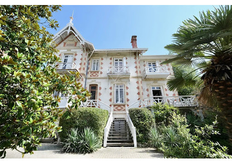 Dom na sprzedaż - Arcachon, Francja, 300 m², 3 026 071 USD (11 650 372 PLN), NET-99946255