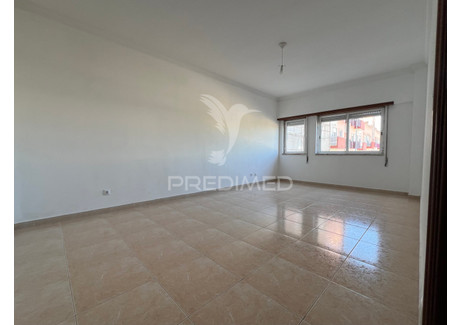 Mieszkanie na sprzedaż - Santa Iria de Azoia, São João da Talha e Bobadela Loures, Portugalia, 109 m², 267 875 USD (1 025 962 PLN), NET-100732359