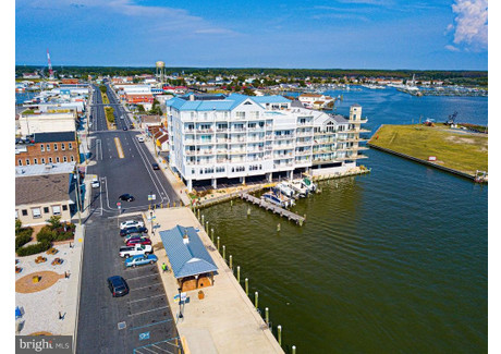 Mieszkanie na sprzedaż - 1 Dock St # Crisfield, Usa, 141,03 m², 319 900 USD (1 311 590 PLN), NET-99964824