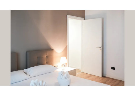 Mieszkanie do wynajęcia - Via Volturno Brugherio, Włochy, 60 m², 963 USD (3794 PLN), NET-94701782