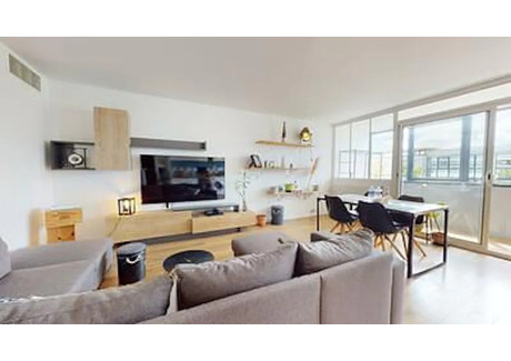 Mieszkanie do wynajęcia - Rue Pierre Benoit Cenon, Francja, 98 m², 672 USD (2646 PLN), NET-95247763