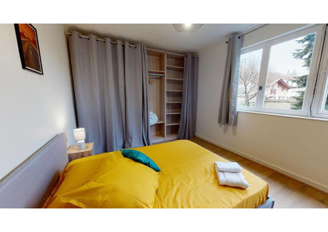 Mieszkanie do wynajęcia - Rue du Petit Revoyet Oullins-Pierre-Bénite, Francja, 84 m², 592 USD (2385 PLN), NET-95326287