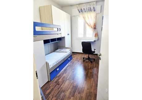 Mieszkanie do wynajęcia - Via Giovanni Antonio Magini Padova, Włochy, 90 m², 643 USD (2624 PLN), NET-95746478