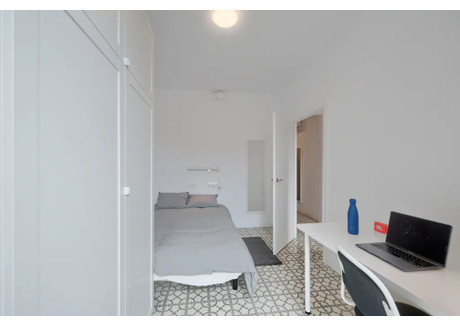 Mieszkanie do wynajęcia - Carrer de Còrsega Barcelona, Hiszpania, 69 m², 917 USD (3614 PLN), NET-95746498