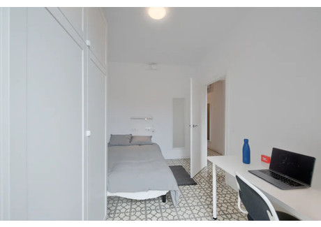 Mieszkanie do wynajęcia - Carrer de Còrsega Barcelona, Hiszpania, 69 m², 1022 USD (4241 PLN), NET-95746498