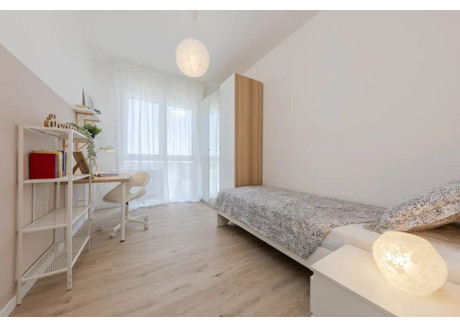 Mieszkanie do wynajęcia - Via Tirana Padova, Włochy, 139 m², 547 USD (2268 PLN), NET-95836889