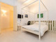 Mieszkanie do wynajęcia - Ronda de Sant Antoni Barcelona, Hiszpania, 172 m², 1031 USD (4064 PLN), NET-96353514