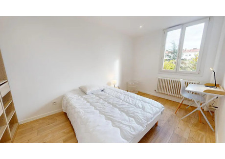 Mieszkanie do wynajęcia - Rue de la Navarre La Mulatiere, Francja, 75 m², 570 USD (2295 PLN), NET-96810268
