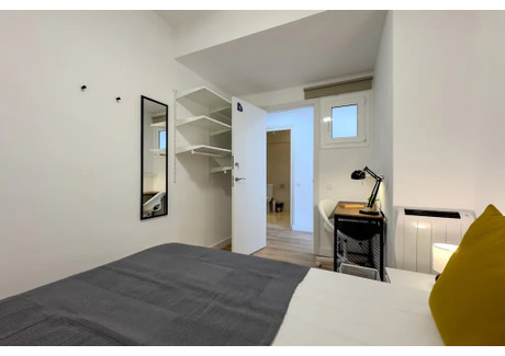 Mieszkanie do wynajęcia - Carrer del Rosselló Barcelona, Hiszpania, 110 m², 625 USD (2529 PLN), NET-96989678