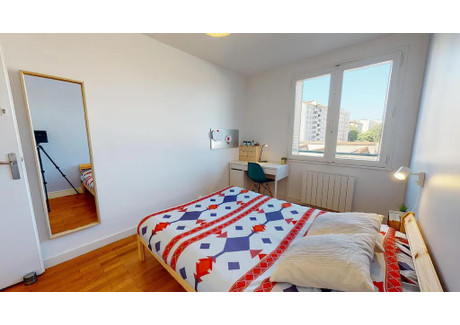 Mieszkanie do wynajęcia - Rue Greuze Villeurbanne, Francja, 74 m², 605 USD (2438 PLN), NET-97234525