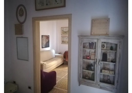 Mieszkanie do wynajęcia - Via Giovan Filippo Mariti Florence, Włochy, 90 m², 1560 USD (6396 PLN), NET-97288503