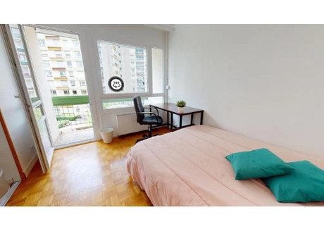 Mieszkanie do wynajęcia - Boulevard de l'Europe Oullins-Pierre-Bénite, Francja, 88 m², 610 USD (2457 PLN), NET-97349847