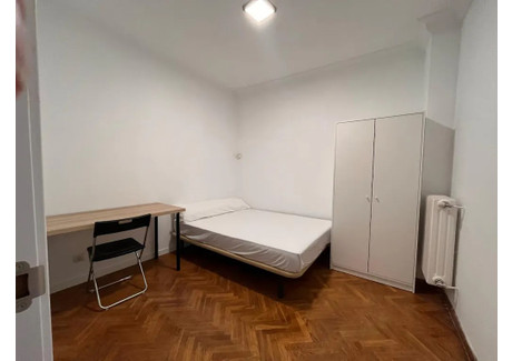 Mieszkanie do wynajęcia - Calle de Grafal Madrid, Hiszpania, 100 m², 476 USD (1949 PLN), NET-97546533