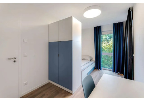 Mieszkanie do wynajęcia - Rathenaustraße Berlin, Niemcy, 19 m², 704 USD (2789 PLN), NET-97887875