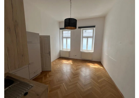 Mieszkanie do wynajęcia - Mariengasse Vienna, Austria, 40 m², 1641 USD (6416 PLN), NET-98557294