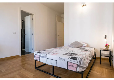 Mieszkanie do wynajęcia - Piazza Carlo Caneva Milan, Włochy, 80 m², 1114 USD (4466 PLN), NET-98558563