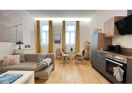 Mieszkanie do wynajęcia - Hasnerstraße Vienna, Austria, 45 m², 1477 USD (6055 PLN), NET-98967832