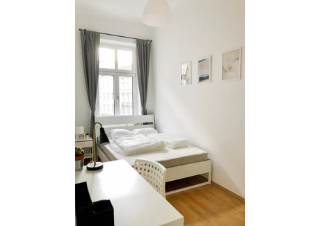 Mieszkanie do wynajęcia - Reinprechtsdorfer Straße Vienna, Austria, 70 m², 616 USD (2427 PLN), NET-90195494
