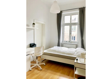 Mieszkanie do wynajęcia - Reinprechtsdorfer Straße Vienna, Austria, 70 m², 602 USD (2515 PLN), NET-90195495