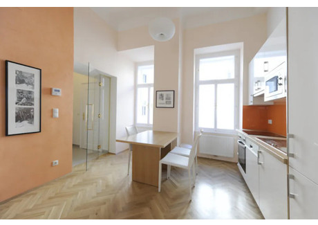 Mieszkanie do wynajęcia - Radetzkystraße Vienna, Austria, 48 m², 2401 USD (9387 PLN), NET-90197276