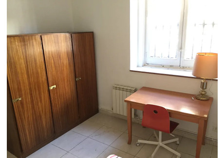 Mieszkanie do wynajęcia - Calle de Fernando el Católico Madrid, Hiszpania, 130 m², 540 USD (2175 PLN), NET-90198031