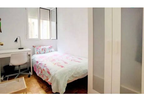 Mieszkanie do wynajęcia - Calle de Santa Isabel Madrid, Hiszpania, 180 m², 527 USD (2122 PLN), NET-90198160