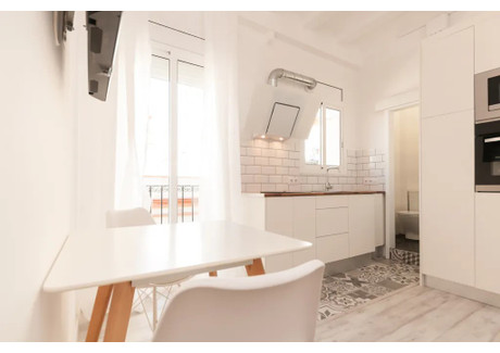 Mieszkanie do wynajęcia - Carrer de Sant Miquel Barcelona, Hiszpania, 34 m², 978 USD (3754 PLN), NET-90198880