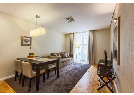 Mieszkanie do wynajęcia - Rua Ferreira Borges Porto, Portugalia, 50 m², 3648 USD (14 920 PLN), NET-90199896