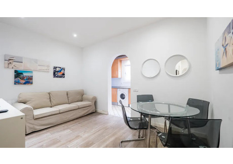 Mieszkanie do wynajęcia - Carrer de Badajoz Barcelona, Hiszpania, 65 m², 2591 USD (9951 PLN), NET-90204213