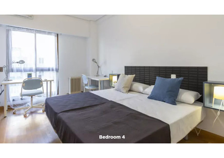 Mieszkanie do wynajęcia - Calle de Cáceres Madrid, Hiszpania, 130 m², 881 USD (3601 PLN), NET-90204401