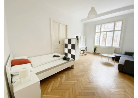 Mieszkanie do wynajęcia - Martinstraße Vienna, Austria, 103 m², 824 USD (3163 PLN), NET-90204853