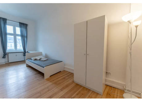 Mieszkanie do wynajęcia - Boxhagener Straße Berlin, Niemcy, 114 m², 789 USD (3179 PLN), NET-90205240