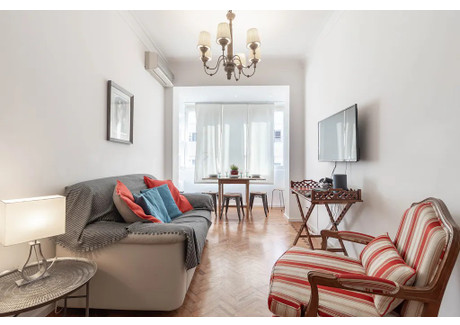 Mieszkanie do wynajęcia - Rua do Quatro de Infantaria Lisbon, Portugalia, 90 m², 2139 USD (8879 PLN), NET-90205389