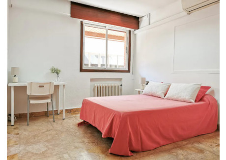 Mieszkanie do wynajęcia - Calle de Beatriz de Bobadilla Madrid, Hiszpania, 220 m², 657 USD (2588 PLN), NET-90205522