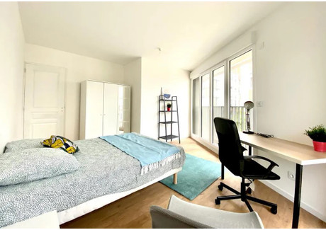 Mieszkanie do wynajęcia - Rue Mozart Clichy, Francja, 90 m², 909 USD (3802 PLN), NET-90205718