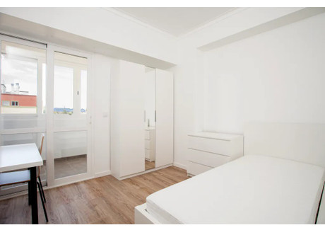 Mieszkanie do wynajęcia - Avenida do Brasil Lisbon, Portugalia, 300 m², 567 USD (2354 PLN), NET-90205739