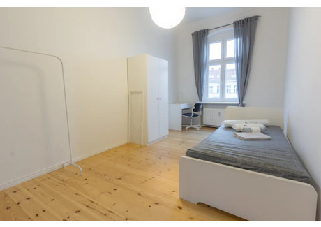 Mieszkanie do wynajęcia - Boxhagener Straße Berlin, Niemcy, 114 m², 806 USD (3230 PLN), NET-90205785