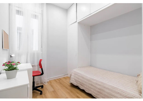 Mieszkanie do wynajęcia - Calle de Andrés Mellado Madrid, Hiszpania, 90 m², 463 USD (1866 PLN), NET-90205950