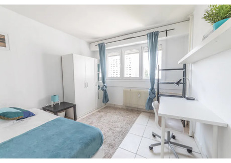 Mieszkanie do wynajęcia - Rue de Londres Strasbourg, Francja, 100 m², 643 USD (2534 PLN), NET-90206018