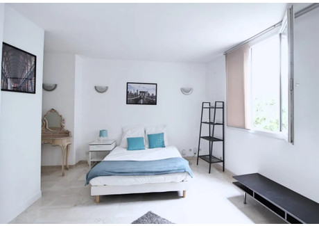 Mieszkanie do wynajęcia - Rue de Clignancourt Paris, Francja, 70 m², 1134 USD (4343 PLN), NET-90206411